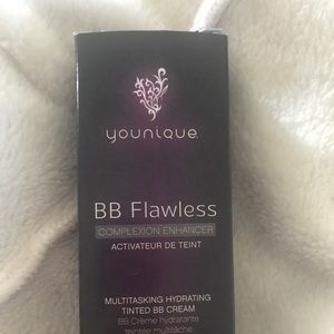 Younique new in box never used bb cream honey